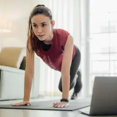 Cardio zu Hause: Fit ohne Geräte Ihr effektiver Plan für mehr Energie